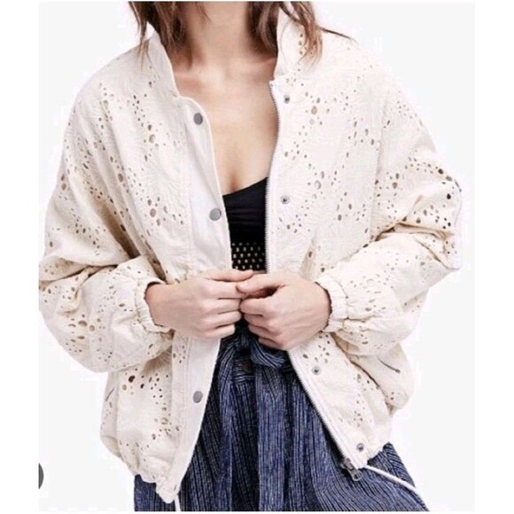 Free People Womens Cream Cotton Daisy Jane Long Sleeve Bomber Jacket Size Medium - Picture 1 of 13